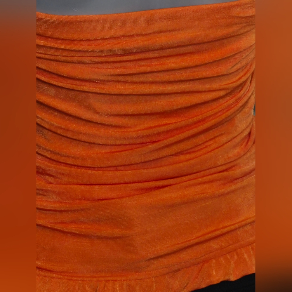 SHEIN Vibrant Orange Strapless Top - Picture 4 of 14